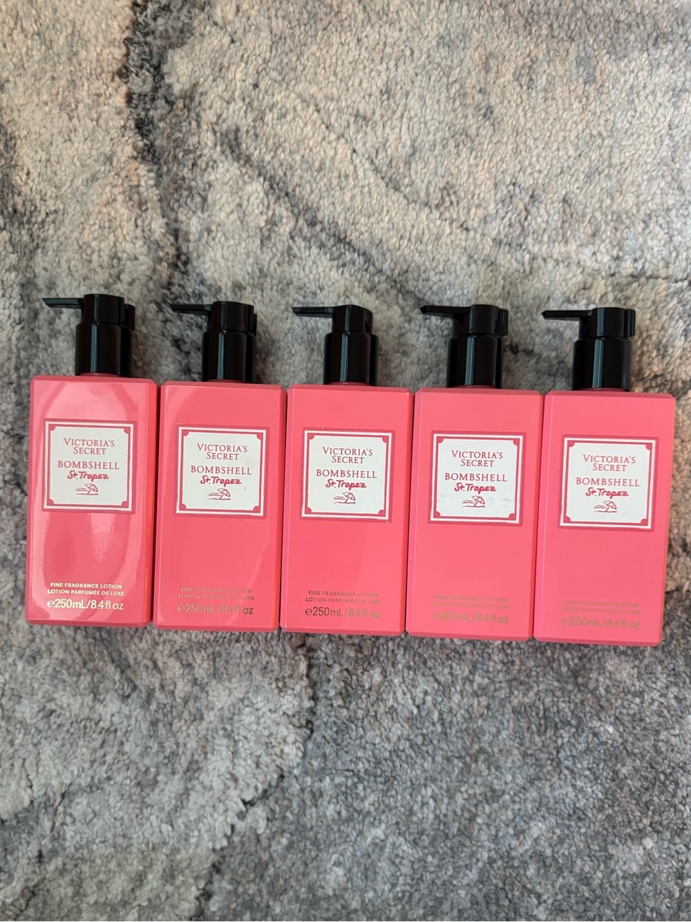 Victoria Secret- bombshell St. Tropez fine fragrance lotion